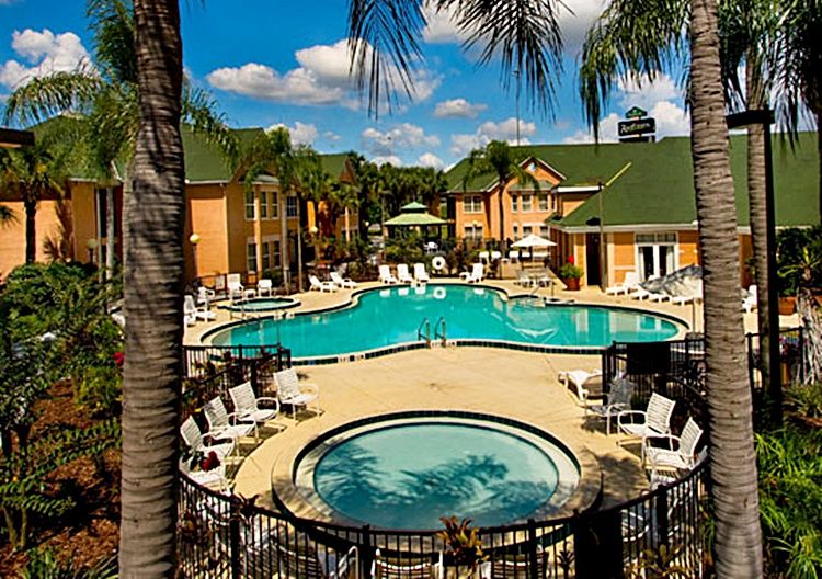 سيليبريشن The Palms Hotel And Villas المظهر الخارجي الصورة
